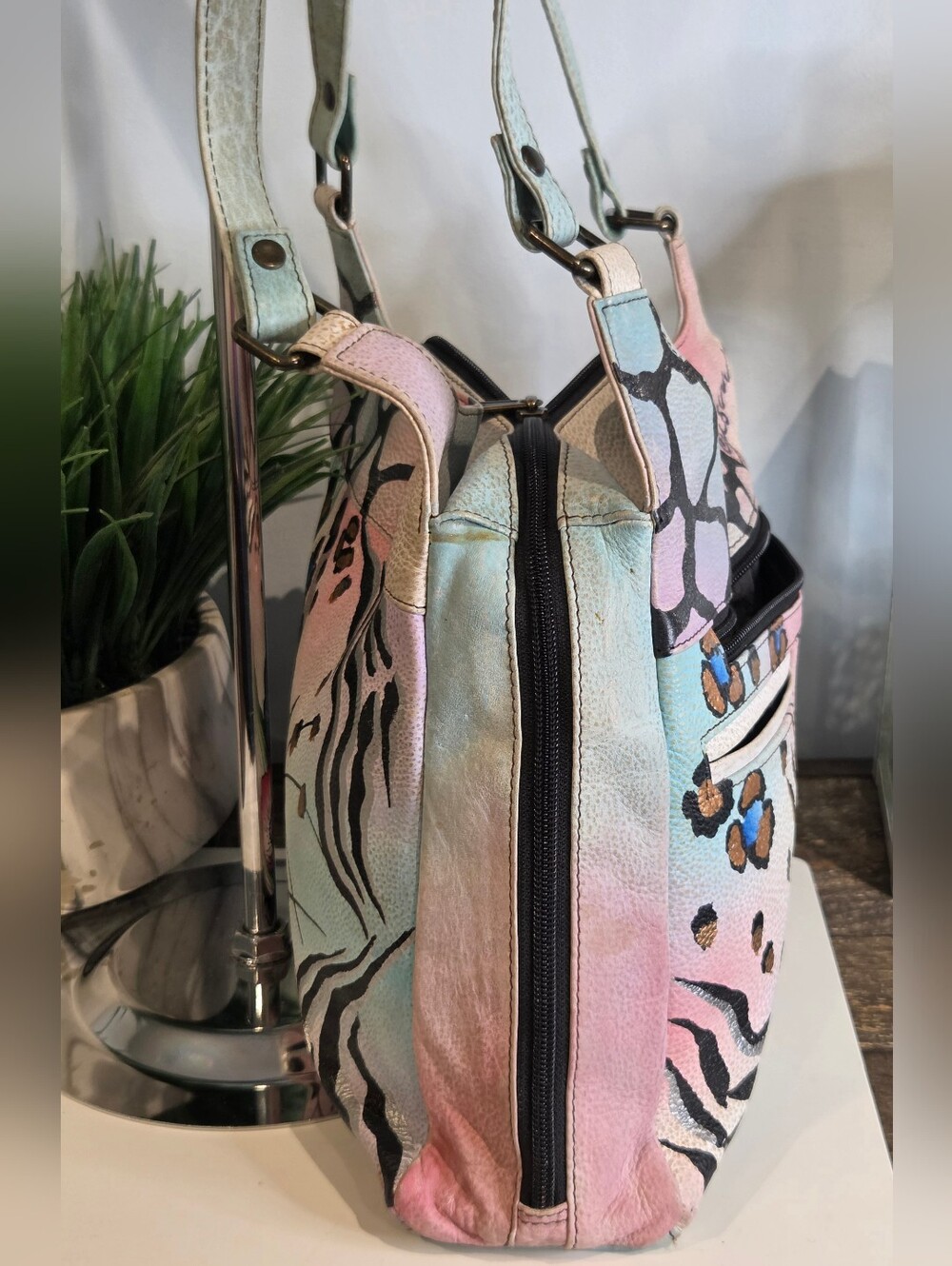 Anuschka Pastel Multicolor Floral Print Shoulder Bag - Picture 8 of 16